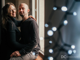 baby announcement photographer in Krakow Dariusz Czepiel photographed an american couple awaiting their baby during their vacation in rakow
